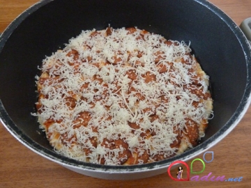 Qazanda asan pizza (foto resept)