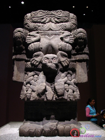 Meksikanın artefakt muzeyi (2)
