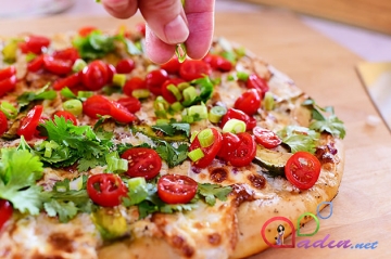 Avokadolu pizza(foto resept)