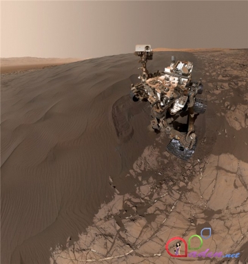 Mars planetində çəkilən selfi