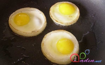 Soğanda bildirçin yumurtası(foto resept)