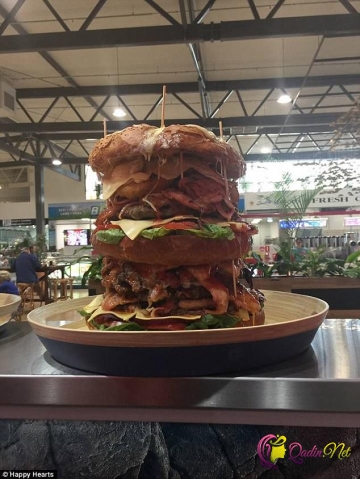 5 kiloluq nəhəng burger -FOTO