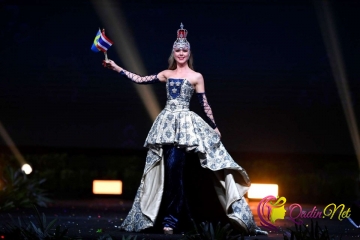 "Miss Universe" iştirakçılarının milli kostyumları