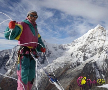 Everesti 24-cü dəfə fəth etdi-FOTO