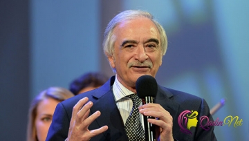 Prezident Polad Bülbüloğlunu təltif etdi
