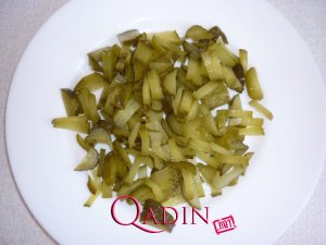 Göbələkli salat (Foto-resept)