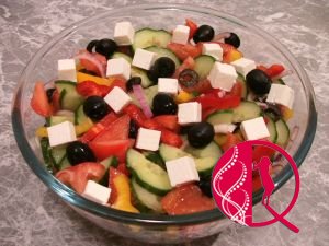 Yunan salat&#305; (foto resept)
