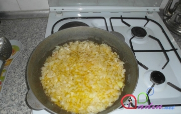 Badımcandan hazırlanmış yemək (foto-resept)