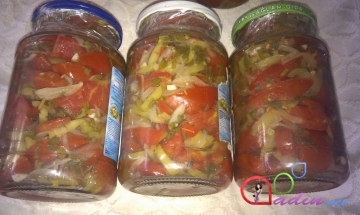 Pomidor salatı (foto resept)