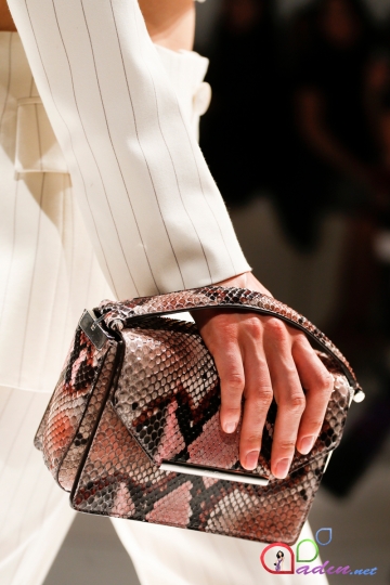 2014-cü il Louis Vuitton çantaları