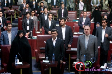 İran parlamentinin 18 üzvü istefa verdi