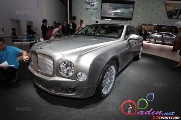 Bentley hibrid hazırladı - FOTO