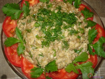 Qozlu badımcan salatı (foto resept)