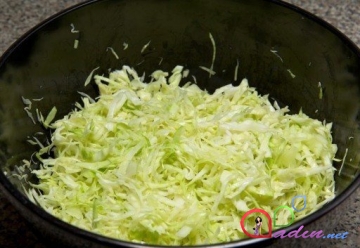 Kələmli sadə salat(foto resept)