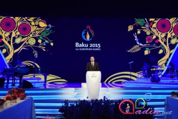 İlham Əliyev prezidentləri bir araya topladı 