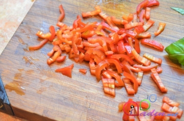 Reyhanlı tomat sousu (foto resept)