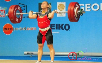 Azərbaycan ağır atletika üzrə dünya rekordunu yenilədi