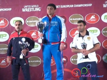 Güləşçilərimiz 1 qızıl, 3 gümüş və 7 bürünc medal qazandı