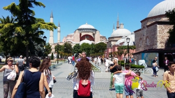 Bu il İstanbula gedən azərbaycanlı turistlərin sayı açıqlandı