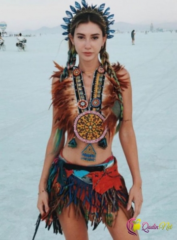 Burning Man festivalında qeyri-adi stillər