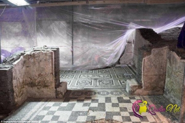 Metro tikintisi zamanı yer altından saray tapıldı - FOTO