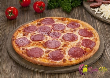 Evdə pizza (foto resept)