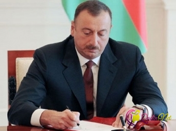 Prezident İlham Əliyev fəxri adlar verdi
