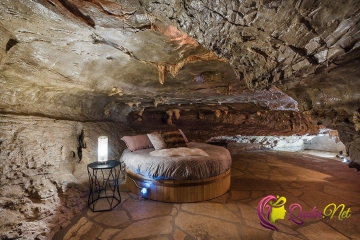 Mağara otel