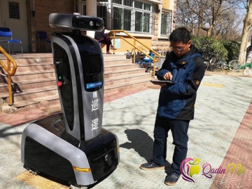Çində robot keşikçi sınaqdan keçirilir-FOTO