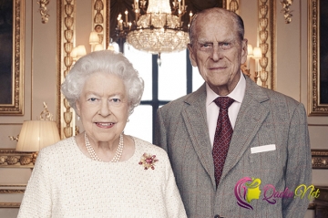 Kraliça II Yelizavetanın 93 yaşı oldu-FOTO