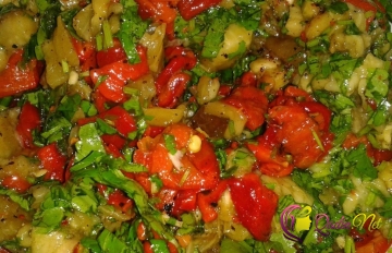 Badımcan salatı (foto-resept)
