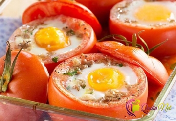 Yumurtalı pomidor dolması (foto-resept)