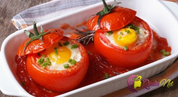 Yumurtalı pomidor dolması (foto-resept)