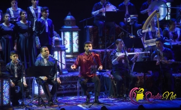 Mehriban Əliyeva qızı ilə konsertdə - FOTO