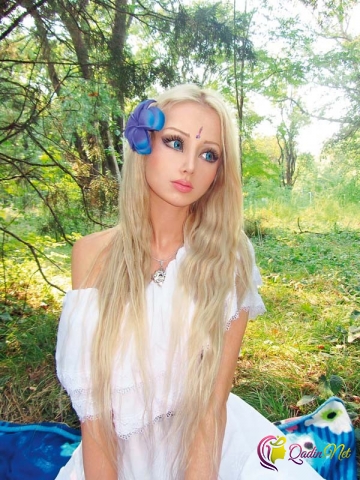 Ukraynalı "Barbie" makiyajdan imtina etdi-SƏBƏB