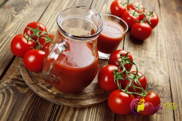 Pomidor suyu içməyin faydaları