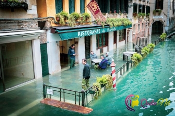 Sel qurbanı Venesiya