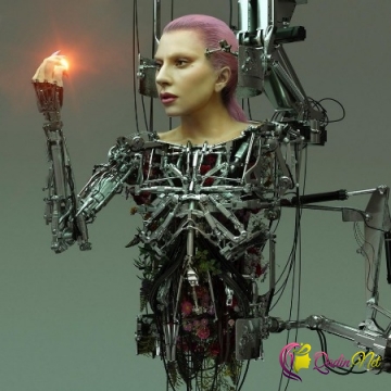 Ledi Qaqa bu dəfə “robot” oldu - FOTO