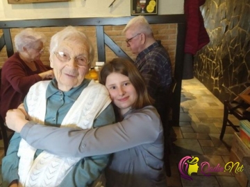 İki Dünya Mübaribəsi və üç epidemiyadan sağ qalan 103 yaşlı qadın