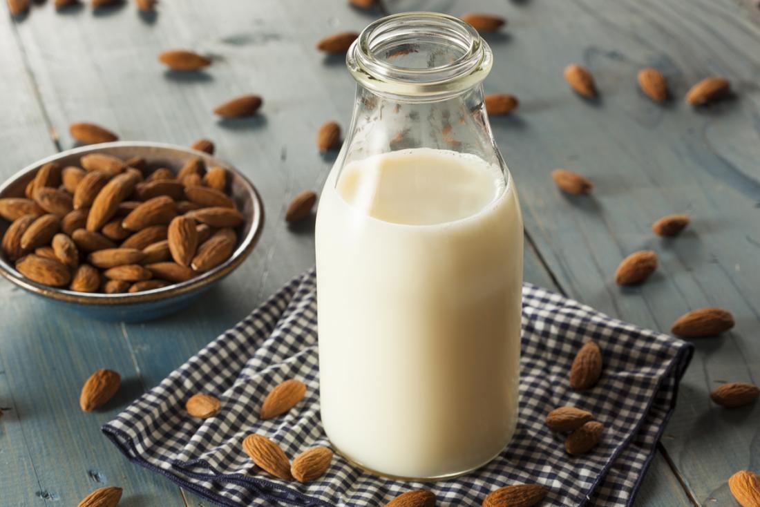 Almond milk (photo-recipe)