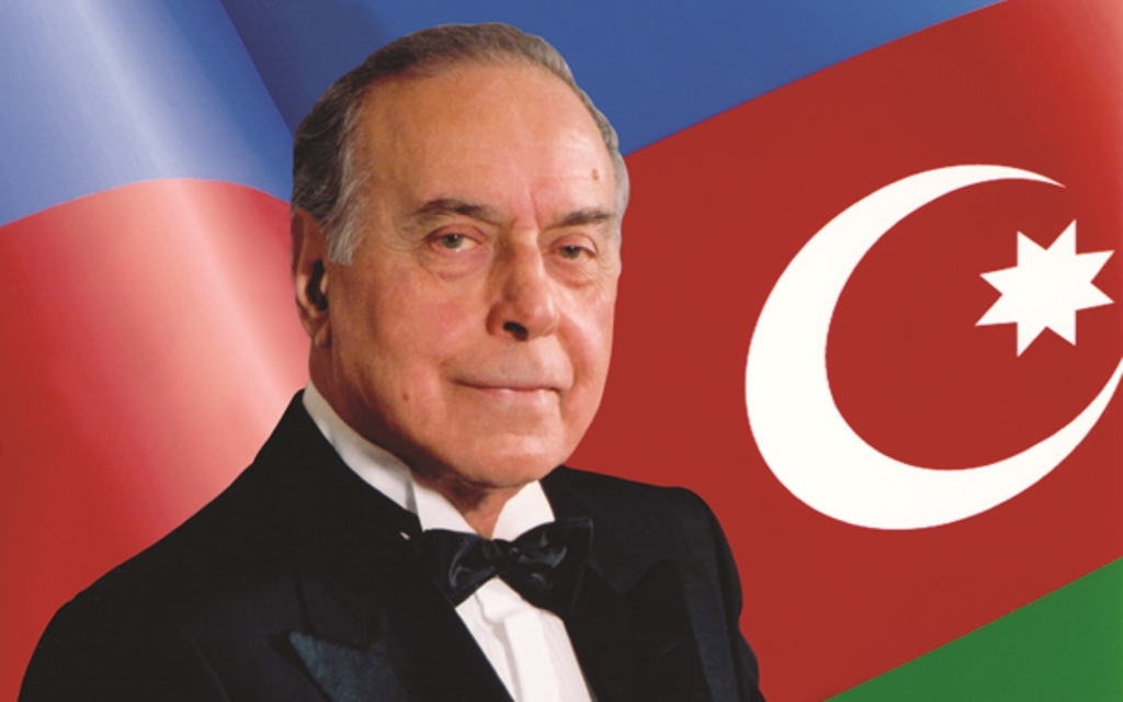 December 12 is the day of remembrance of national leader Heydar Aliyev!